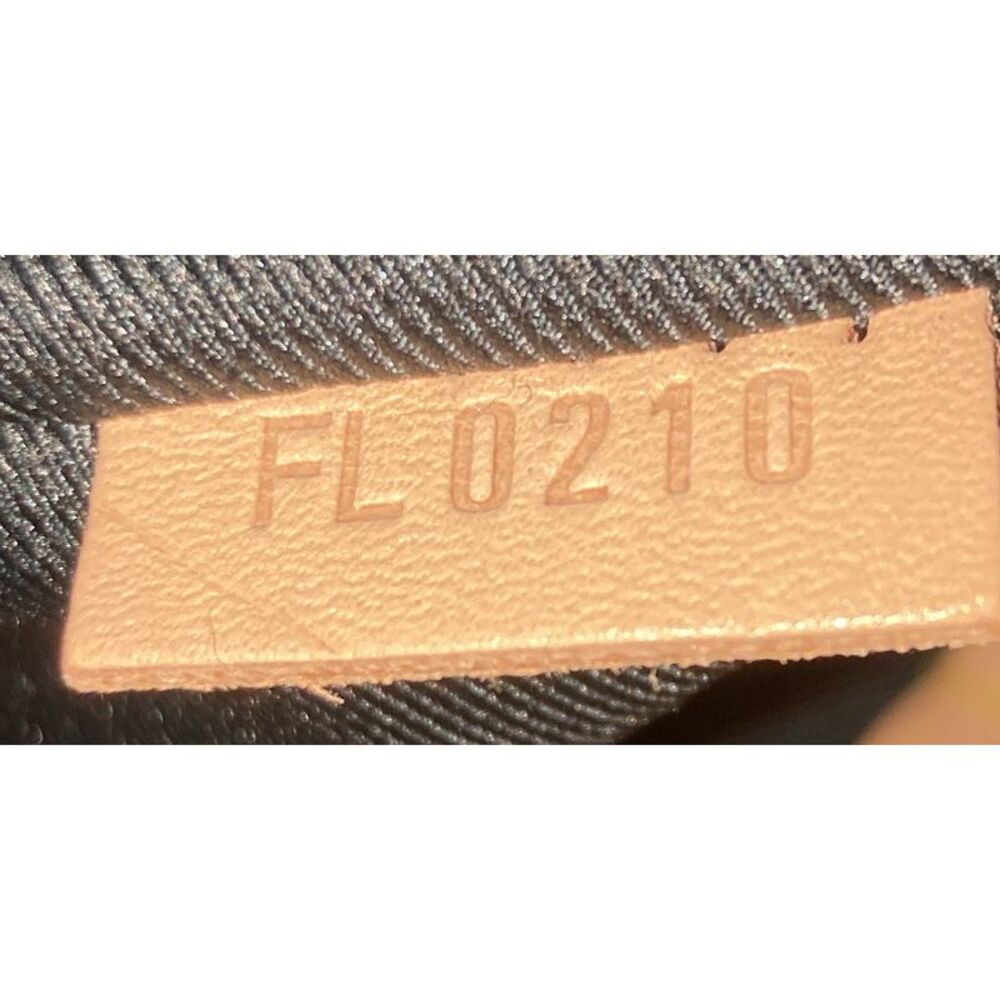 Louis Vuitton Carry It Tote Limited Edition Video Tape Reverse Monogram Canvas - Picture 9 of 9